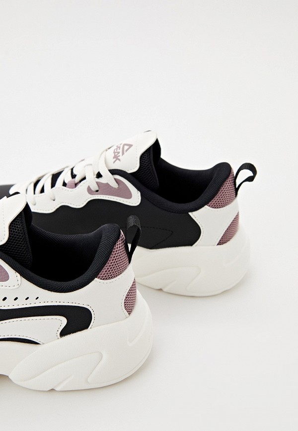 фото Кроссовки peak