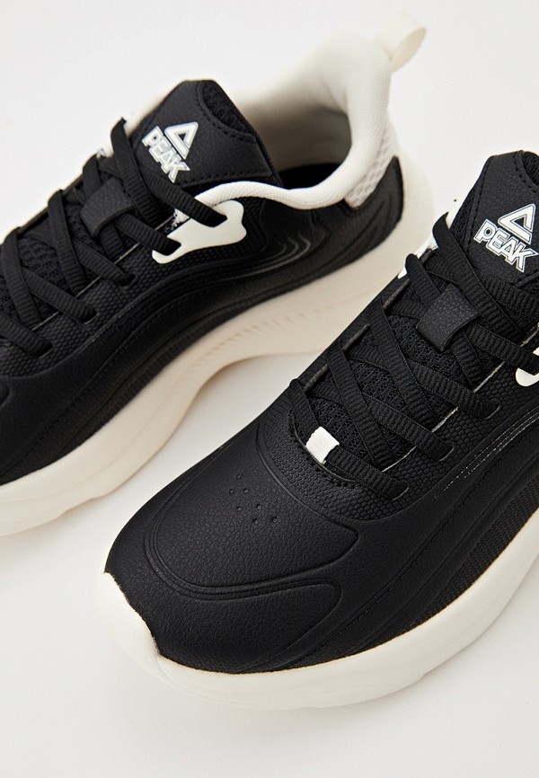фото Кроссовки peak