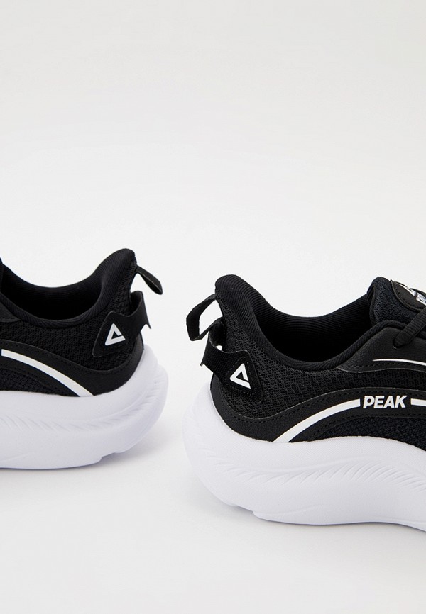 фото Кроссовки peak