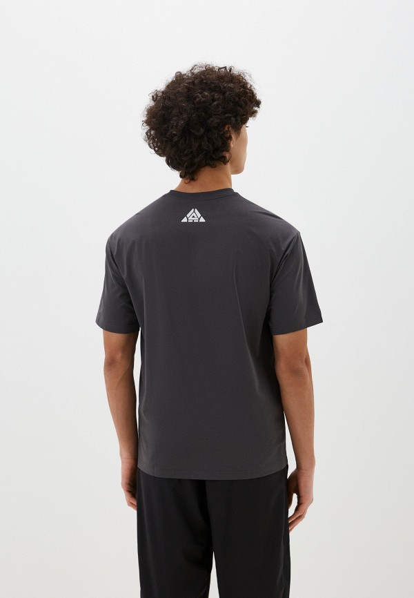 фото Футболка peak