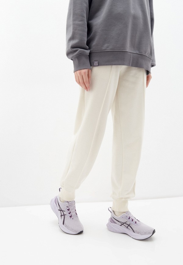 фото Кроссовки asics