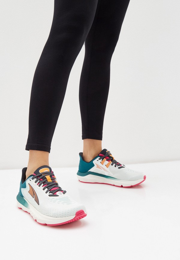 фото Кроссовки altra