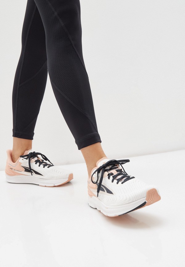 фото Кроссовки altra