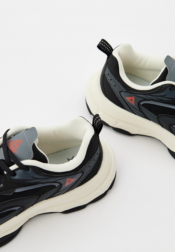 фото Кроссовки peak