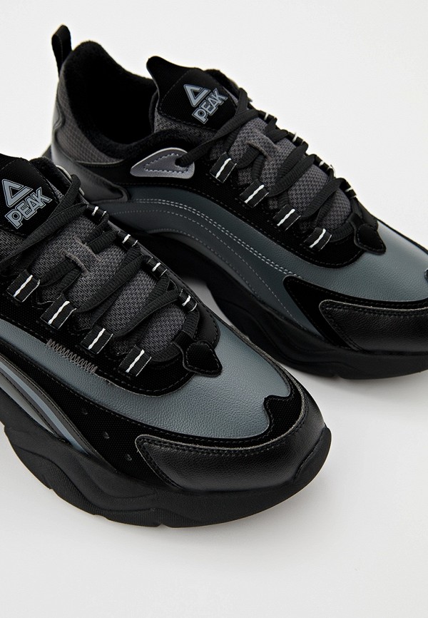 фото Кроссовки peak