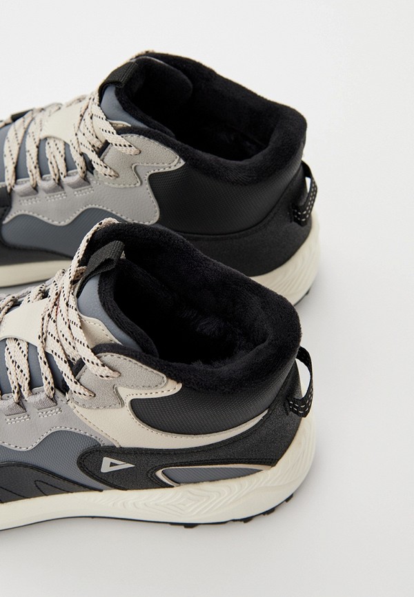 фото Кроссовки peak