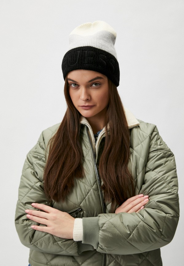 фото Шапка guess
