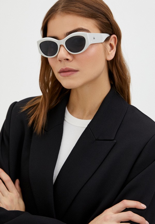 фото Очки солнцезащитные invu