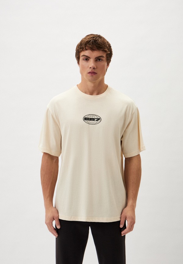 Футболка EA7 4499₽