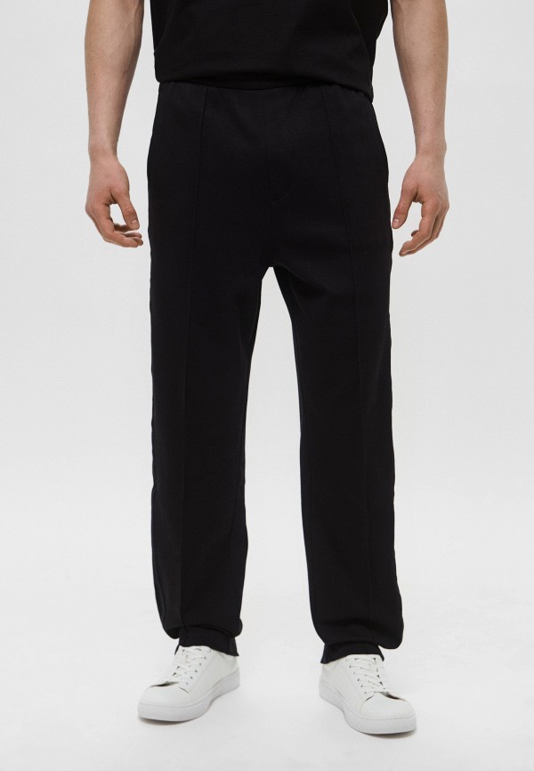 Брюки спортивные Armani Exchange 19000₽