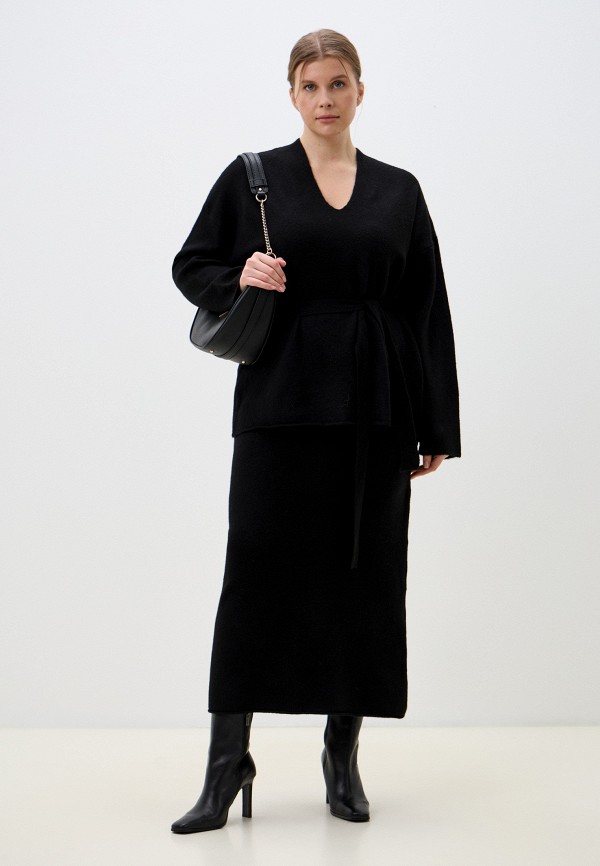 Костюм Chic de Femme 9900₽