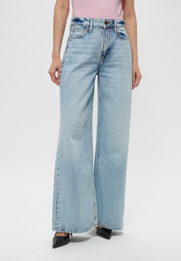 Джинсы Guess 18699₽