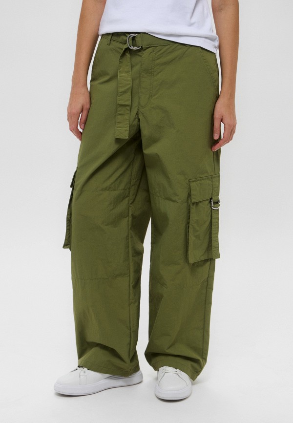 Брюки Vans 8999₽