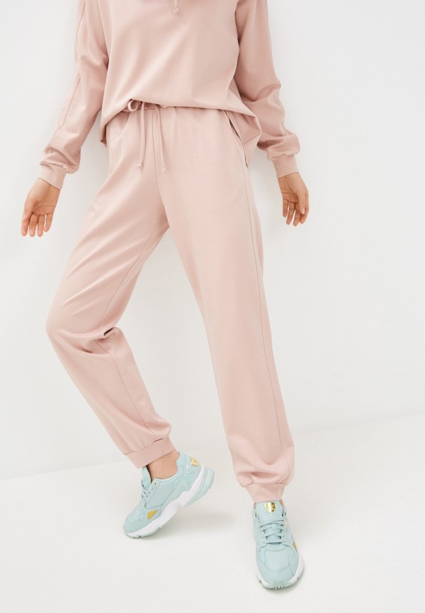 фото Костюм спортивный trendyangel