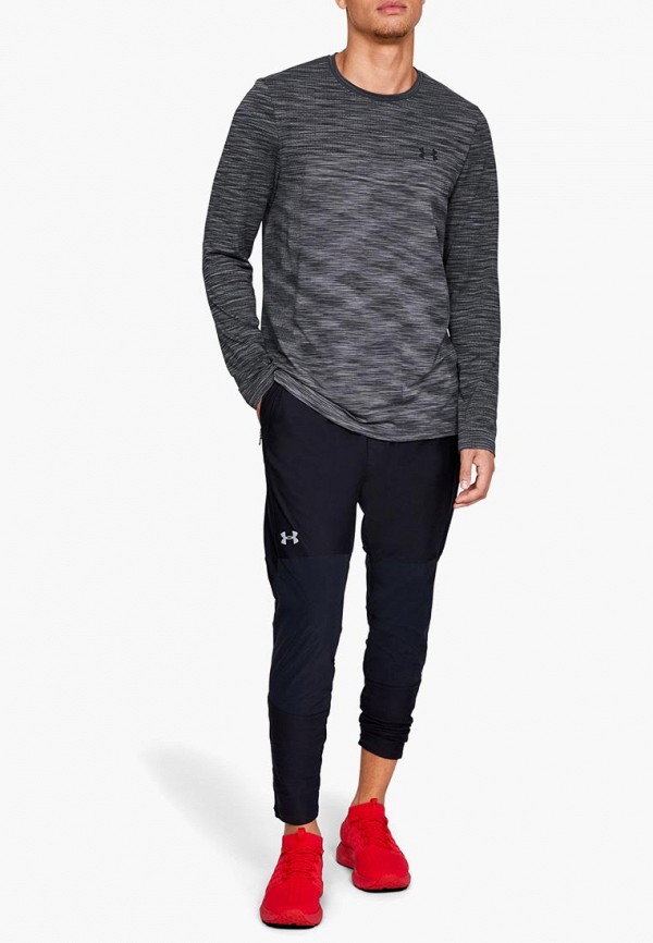 фото Лонгслив спортивный Under Armour