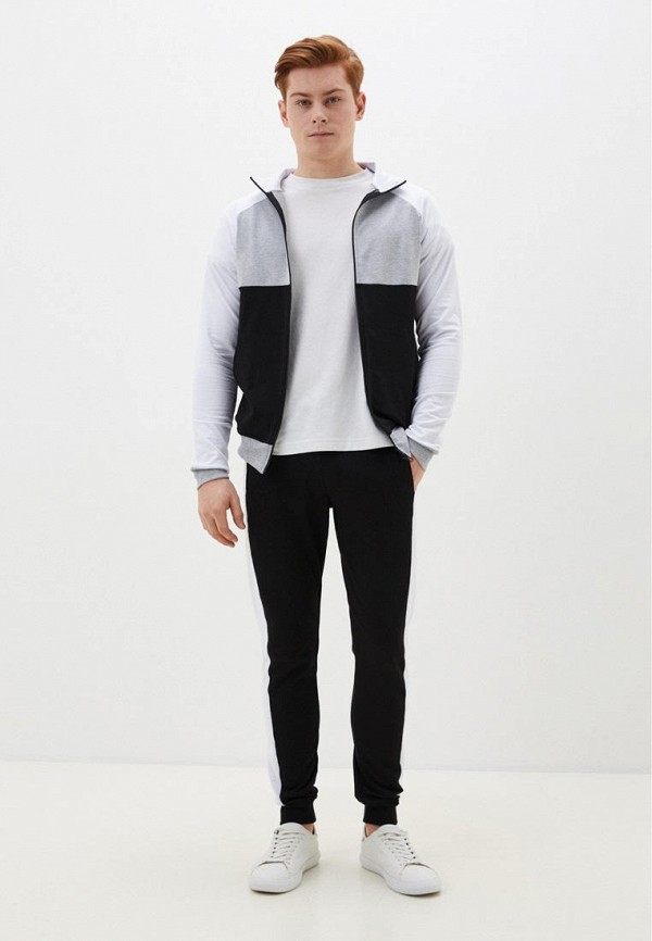 Костюм спортивный Blacksi 3280₽