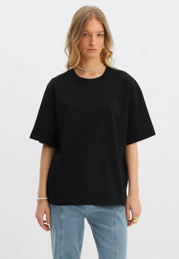 Футболка Nominee