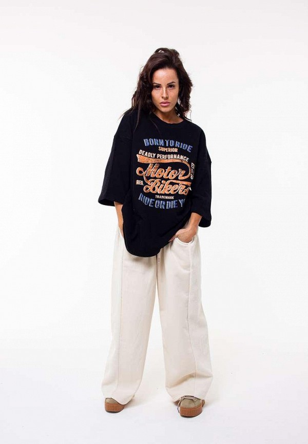 Футболка Seventeen Nine 7900₽