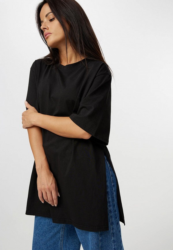 Футболка Seventeen Nine 5400₽