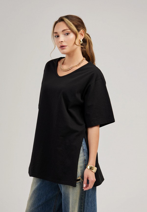 Футболка Seventeen Nine 6900₽