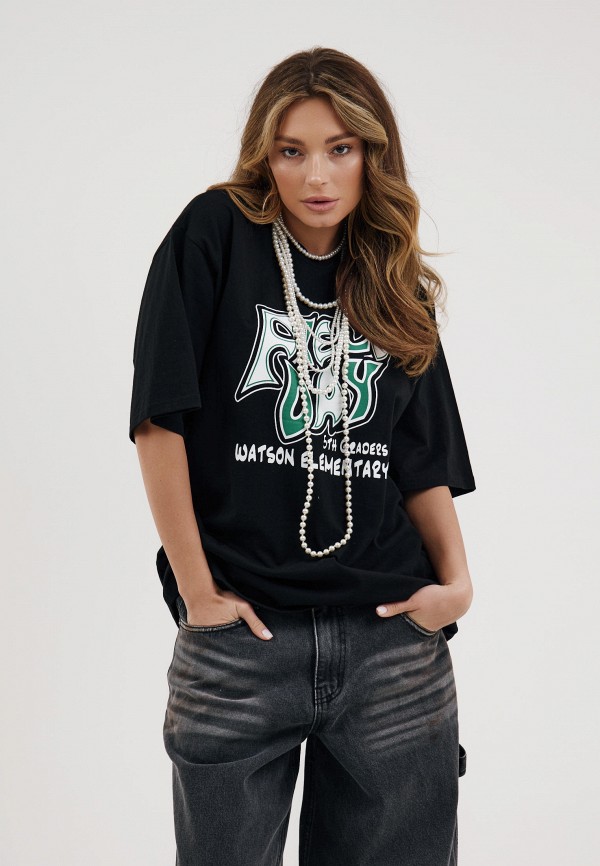 Футболка Seventeen Nine 6100₽