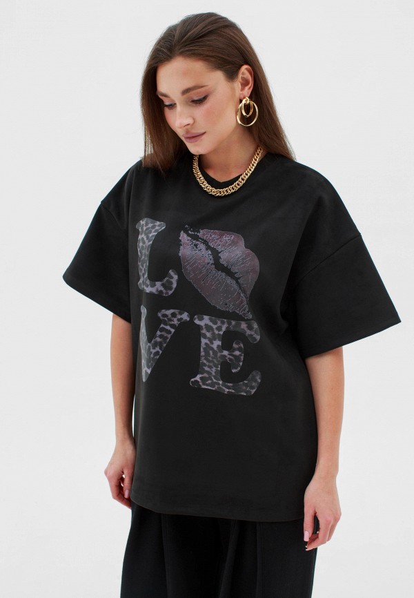 Футболка Seventeen Nine 18000₽