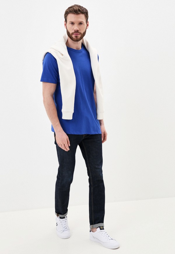 фото Футболка young & rich