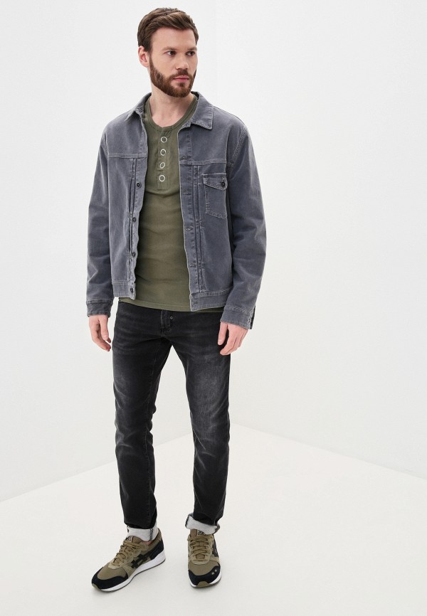 фото Футболка young & rich