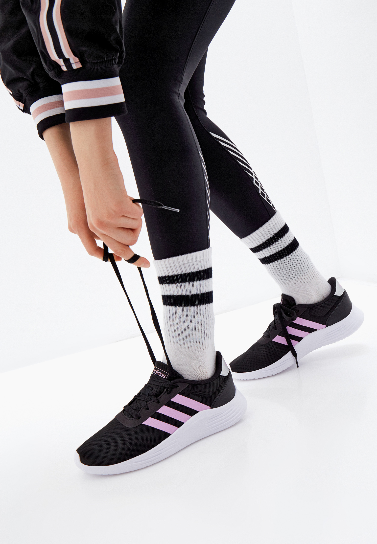 Женские кроссовки Adidas (Адидас) FZ0383: изображение 6