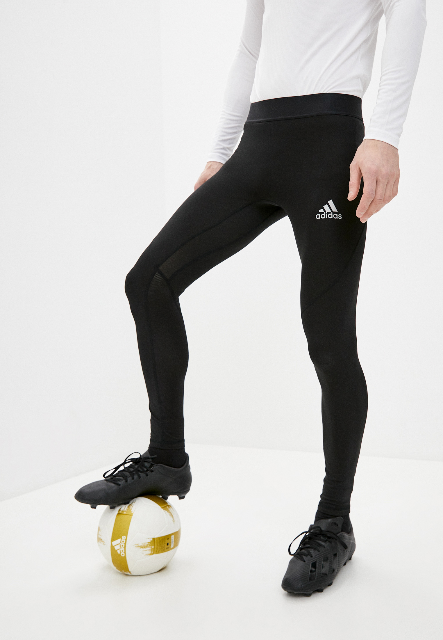 Мужские спортивные брюки Adidas (Адидас) CW9427 купить за 2210 руб.