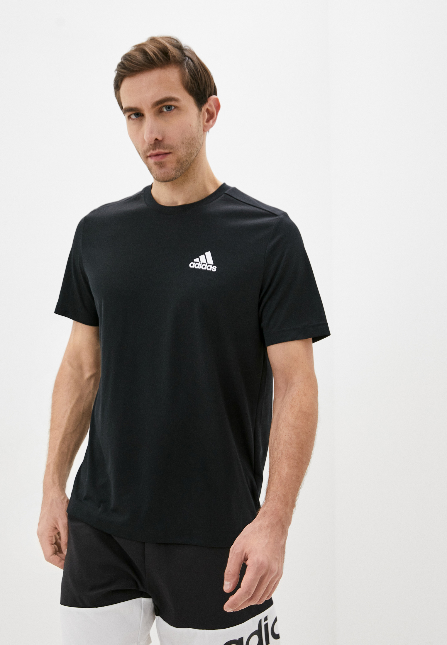 Спортивная футболка мужская Adidas (Адидас) GM2090 купить за 1180 руб.