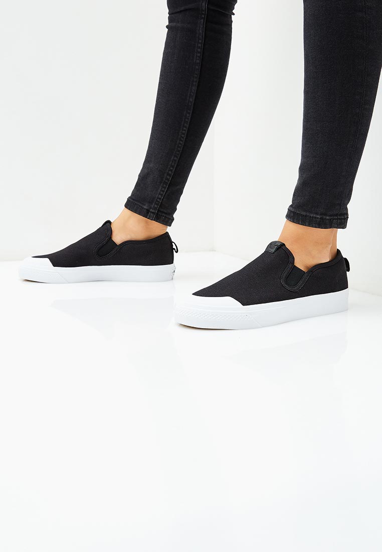 Женские слипоны Adidas Originals (Адидас Ориджиналс) CQ3104 купить за 5990 руб.