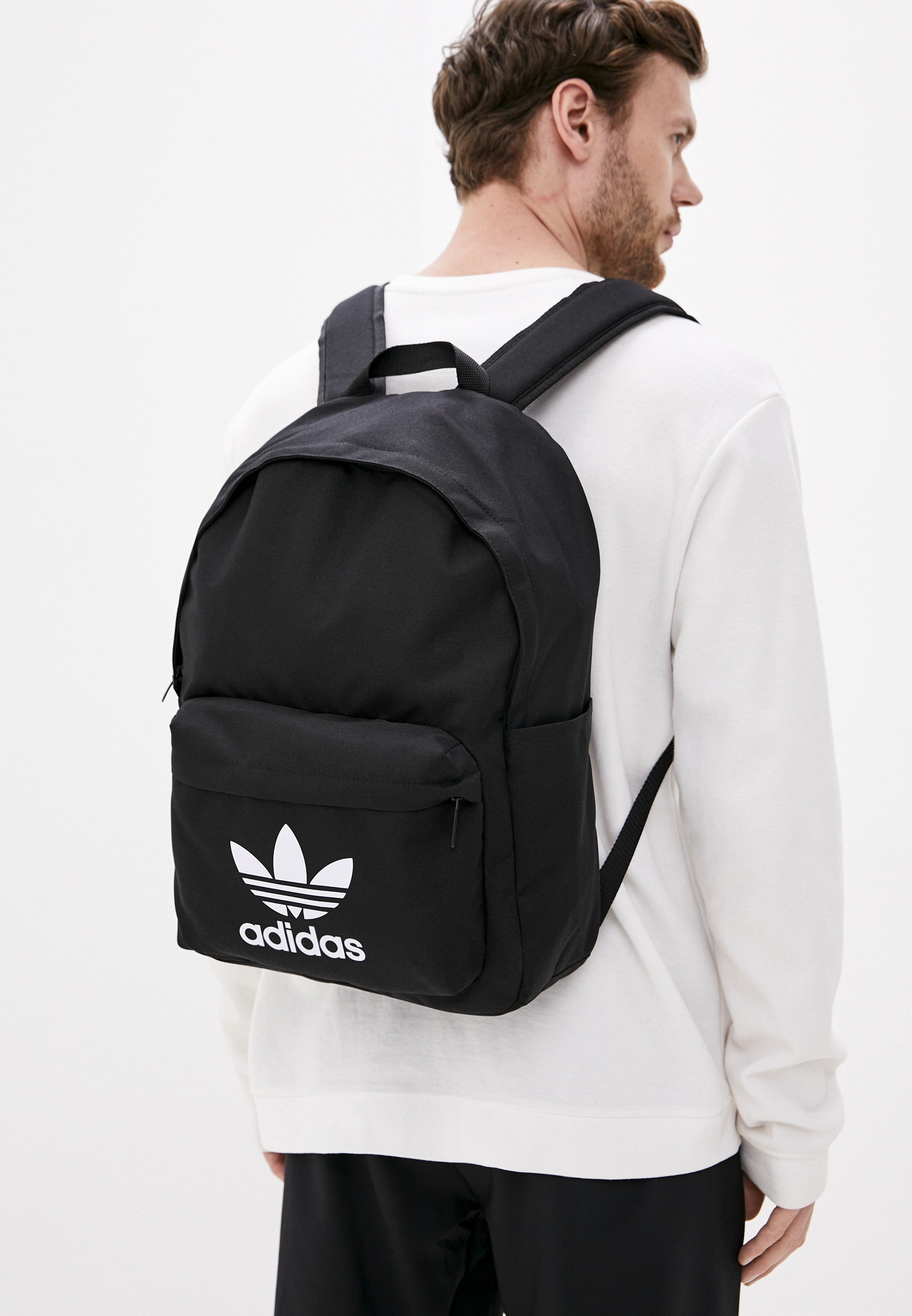Спортивный рюкзак мужской Adidas Originals (Адидас Ориджиналс) GD4556  купить за 2089 руб.