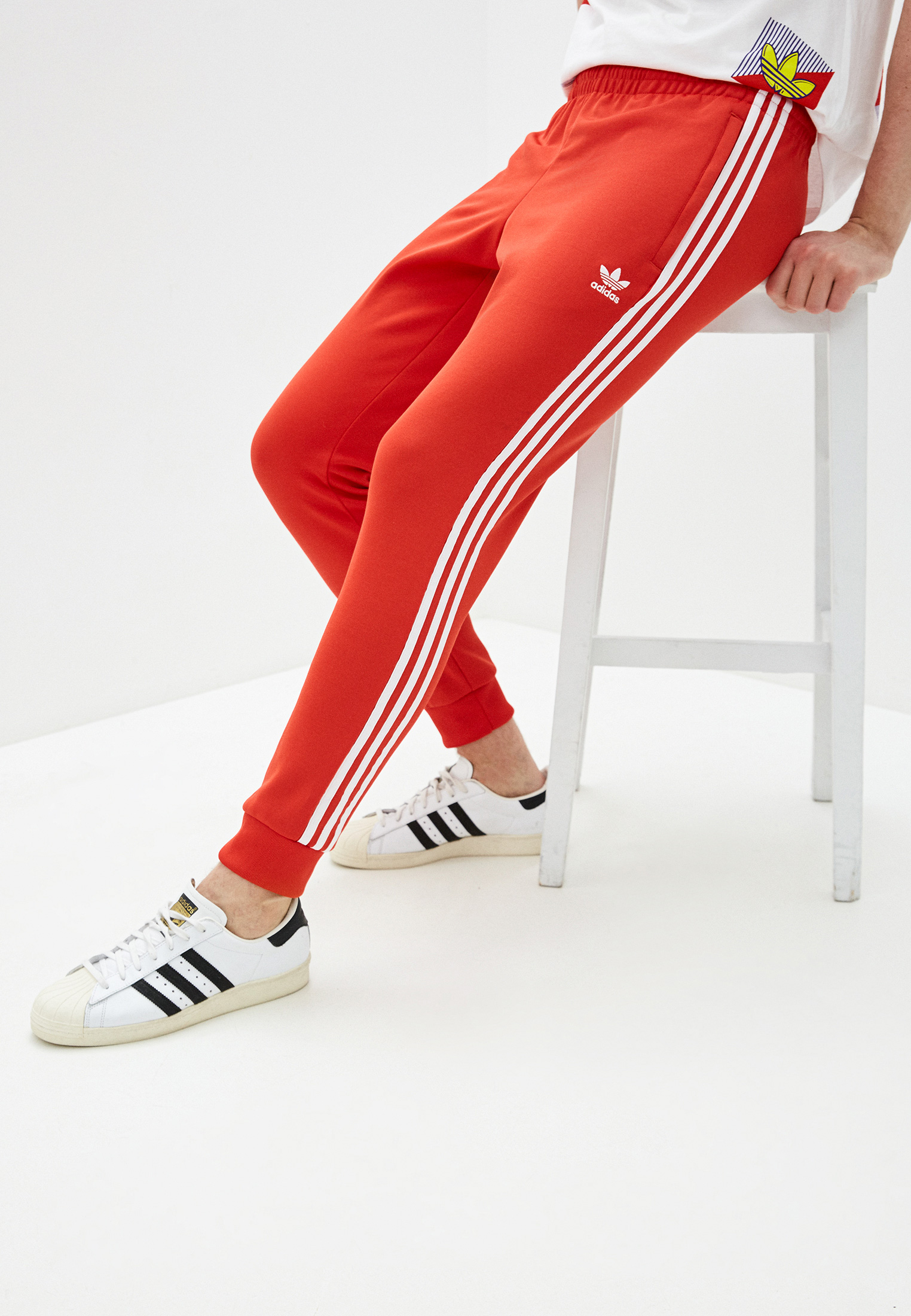 Мужские спортивные брюки Adidas Originals (Адидас Ориджиналс) FM3808 купить  за 4999 руб.