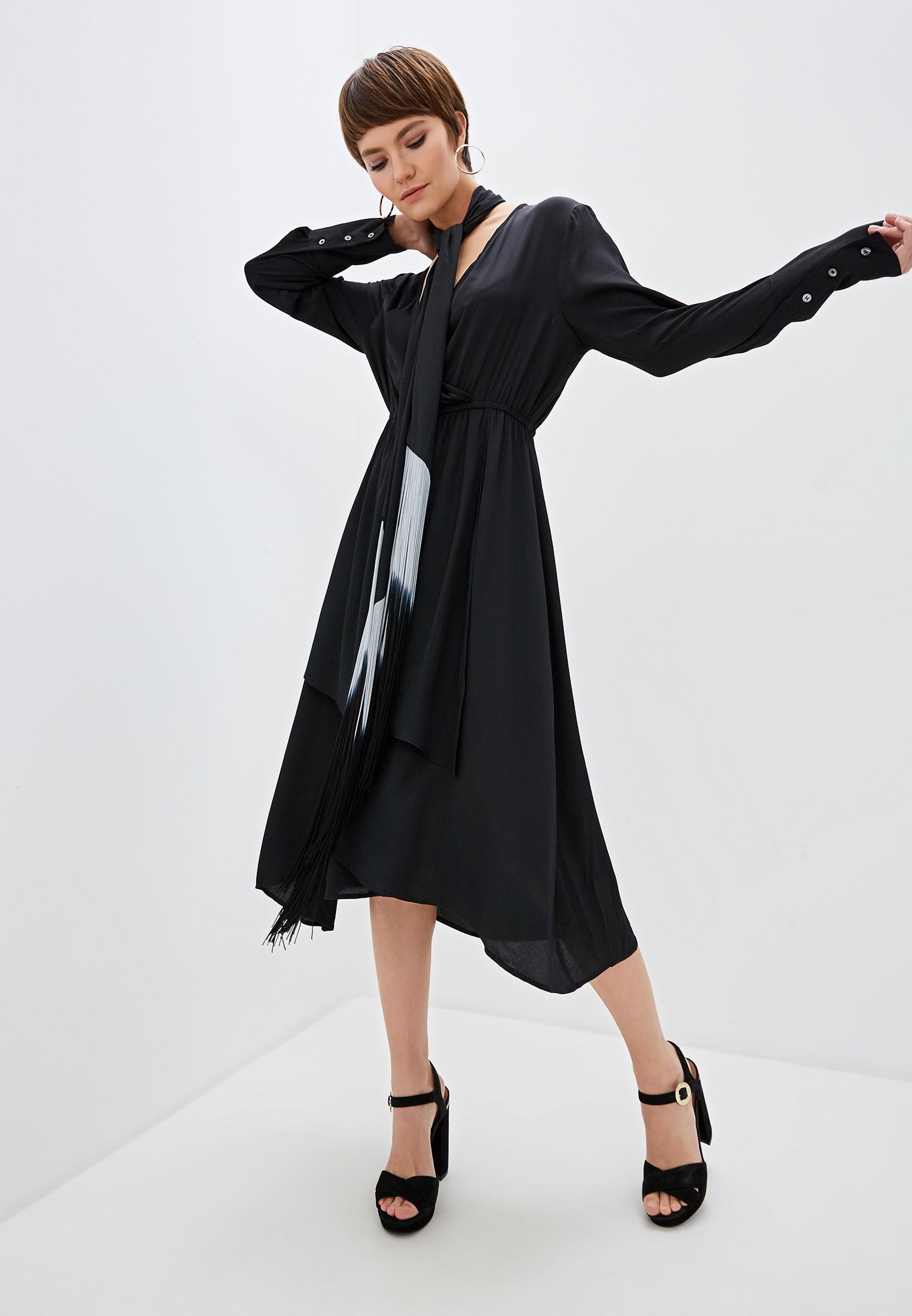 34 play москва. магазин zara ассортимент. Idol одежда спб. Versace магазин. Idol одежда спб.