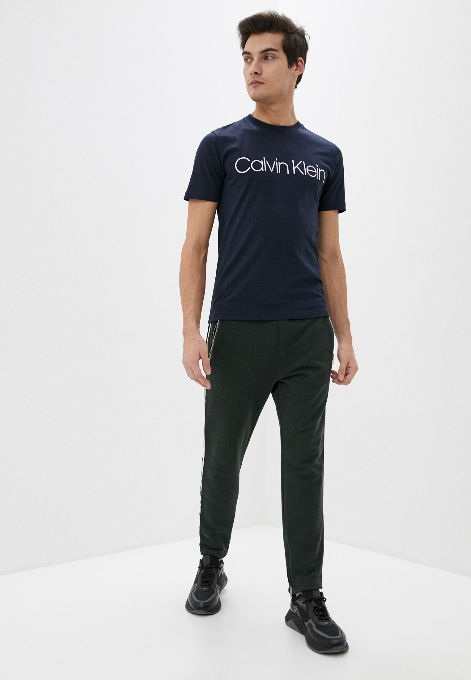Мужская футболка Calvin Klein (Кельвин Кляйн) k10k104063: изображение 2