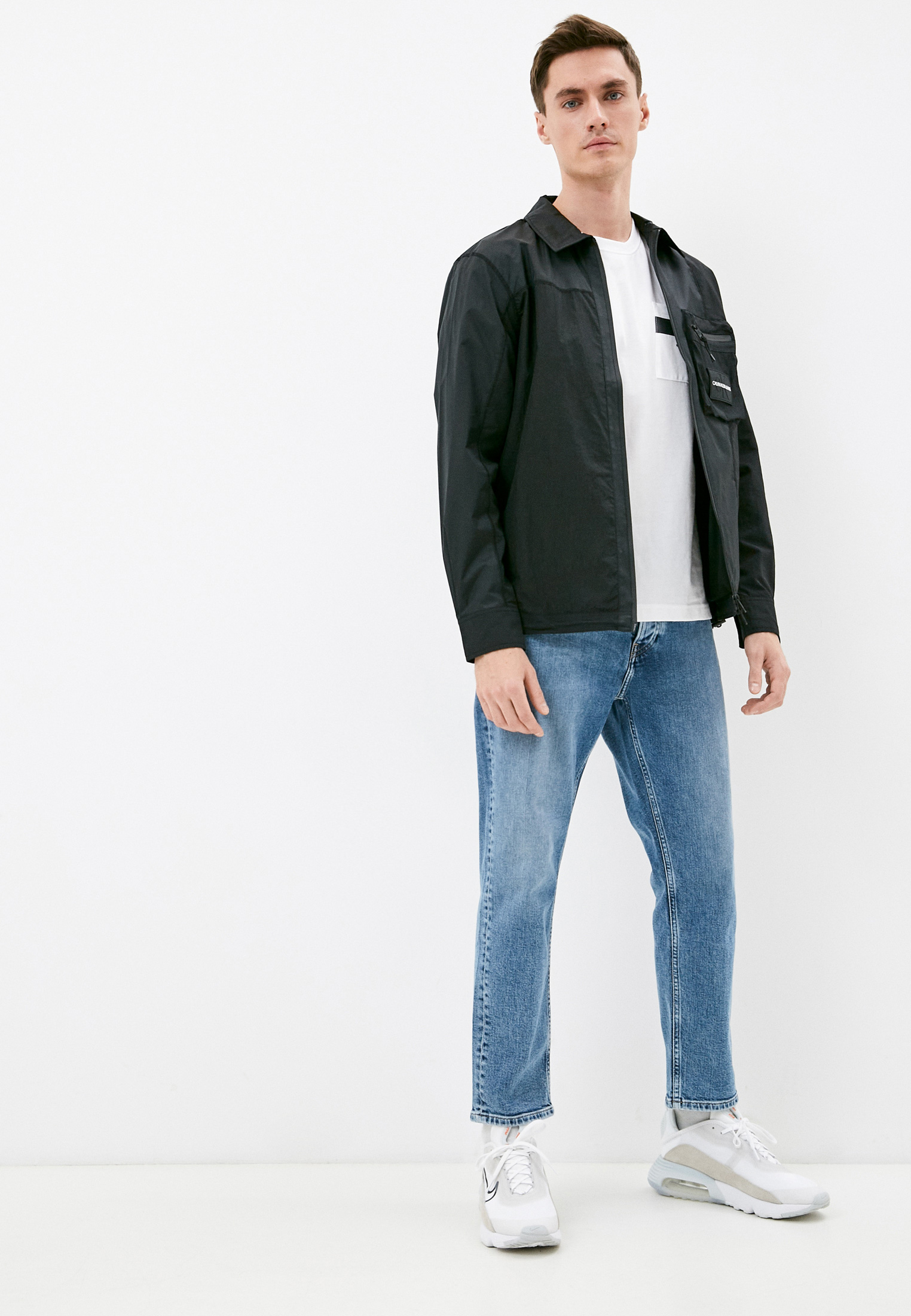 Мужские прямые джинсы Calvin Klein Jeans J30J318239 купить за 8700 руб.