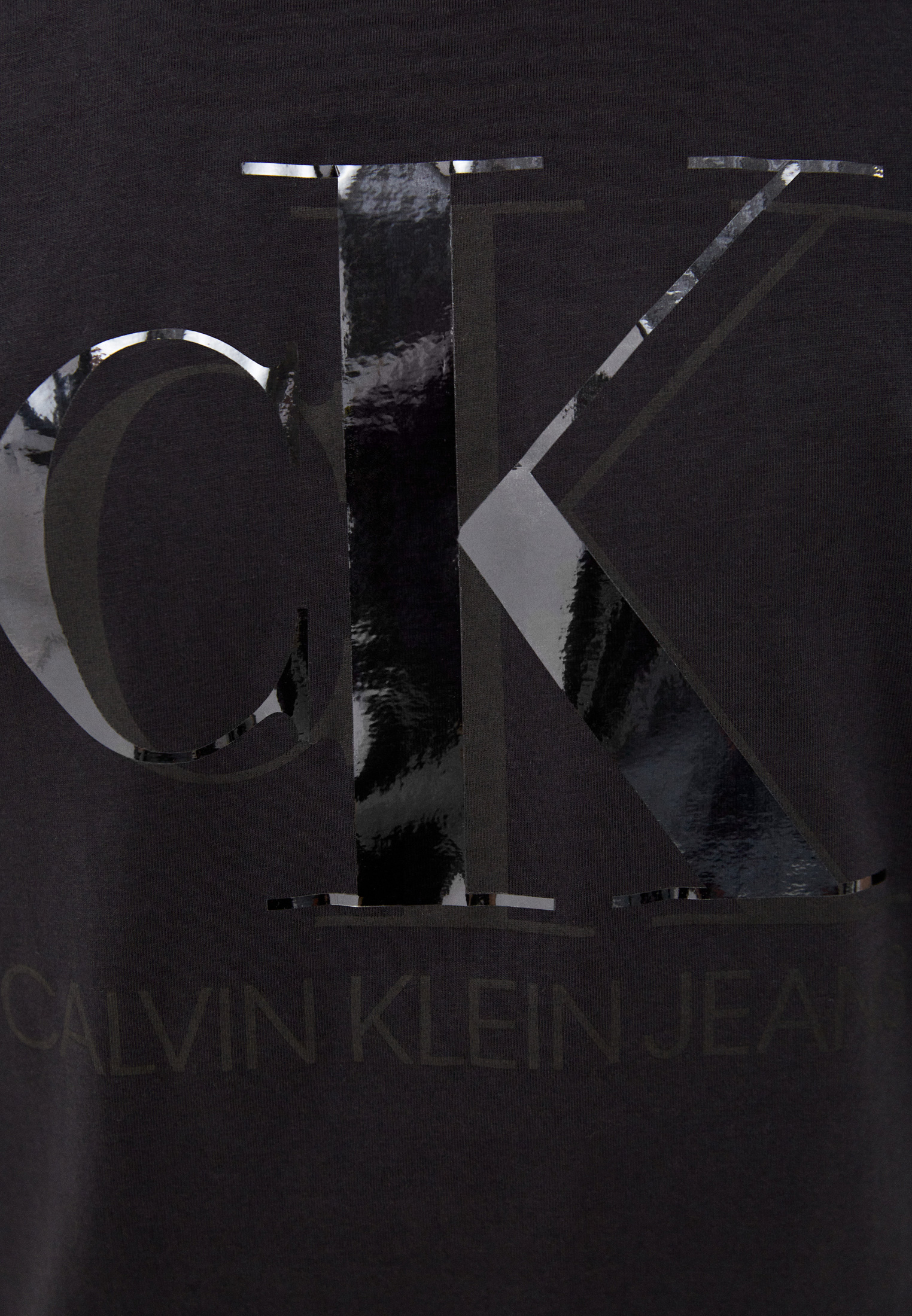 Футболка с коротким рукавом мужской Calvin Klein Jeans J30J317508 купить за  4640 руб.