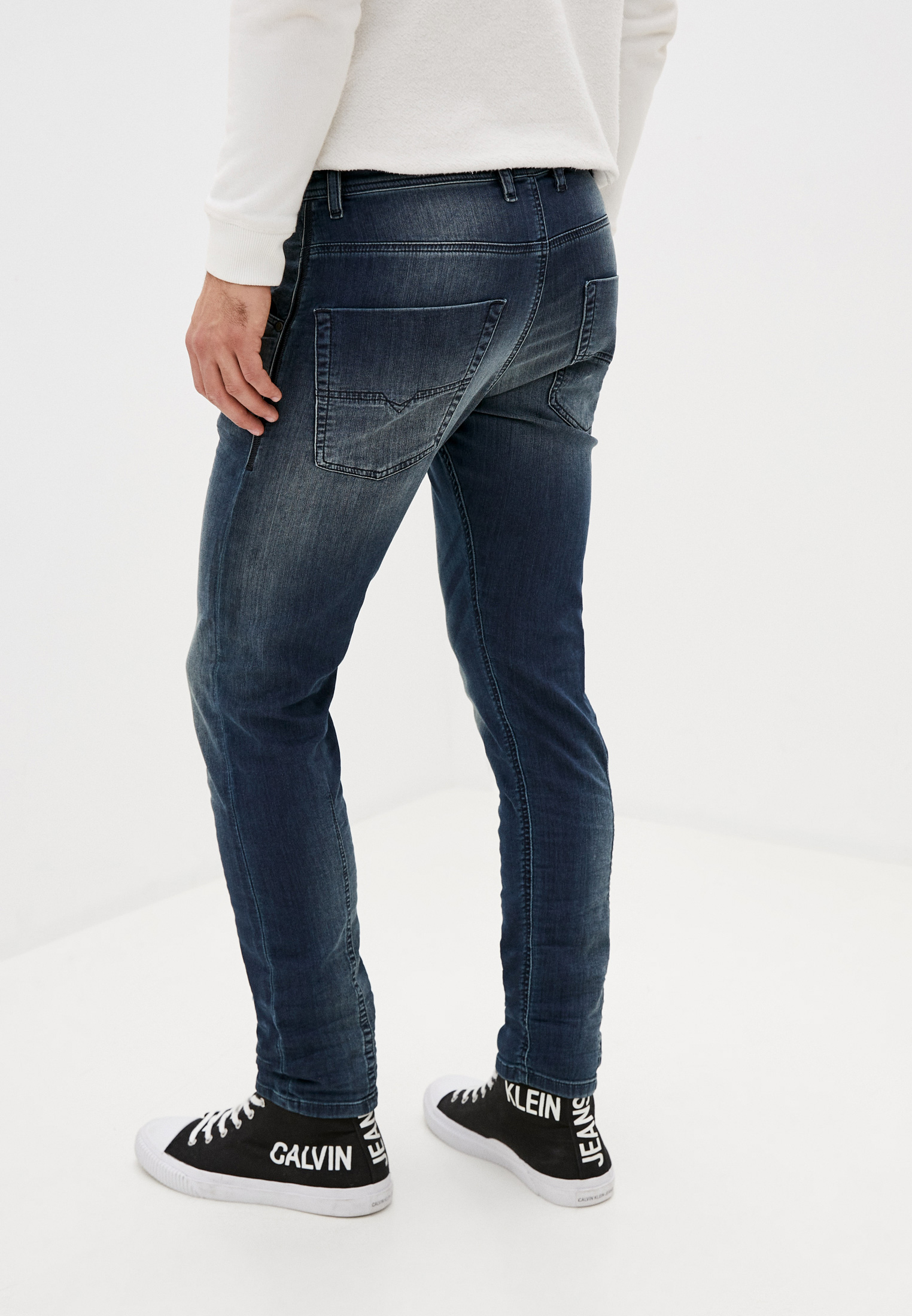 Мужские прямые джинсы Diesel (Дизель) 00SU3F069HH: изображение 3