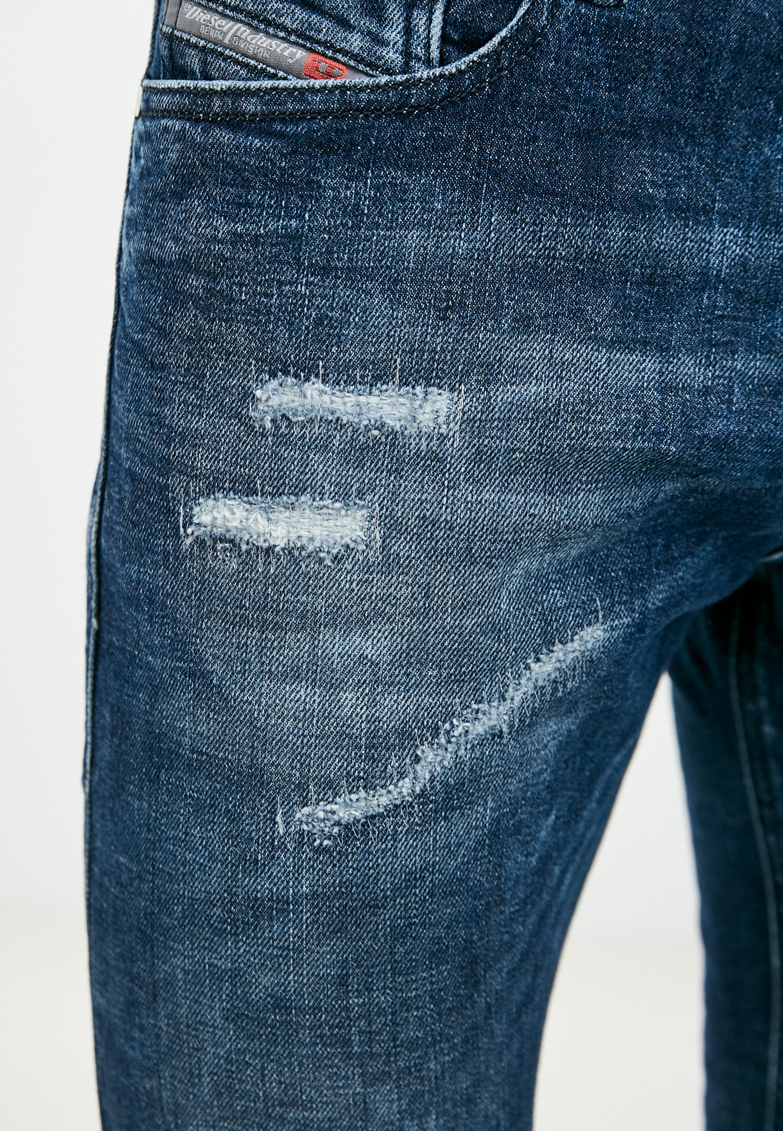 Мужские зауженные джинсы Diesel (Дизель) 00CKRI084ZX: изображение 5
