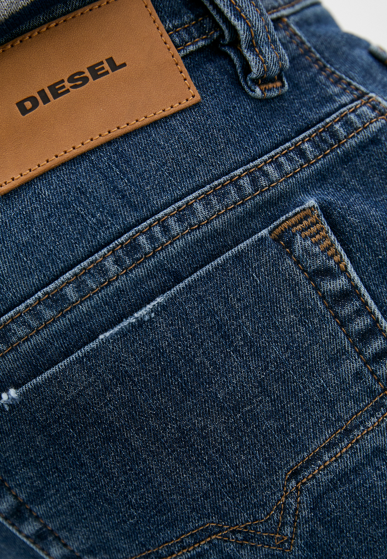 Мужские зауженные джинсы Diesel (Дизель) 00C03FC89AR: изображение 4