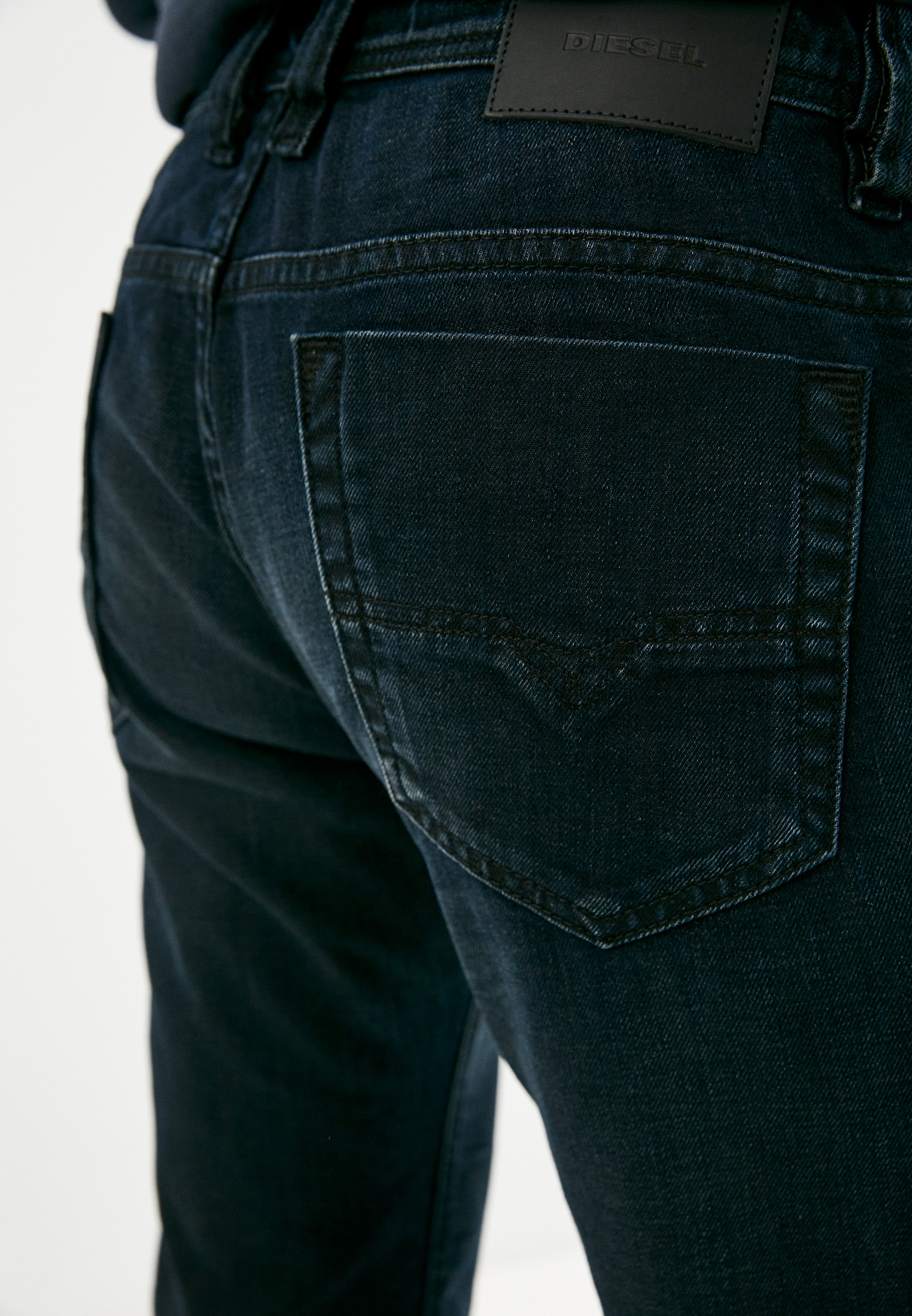 Мужские прямые джинсы Diesel (Дизель) 00C03GC87AU: изображение 4