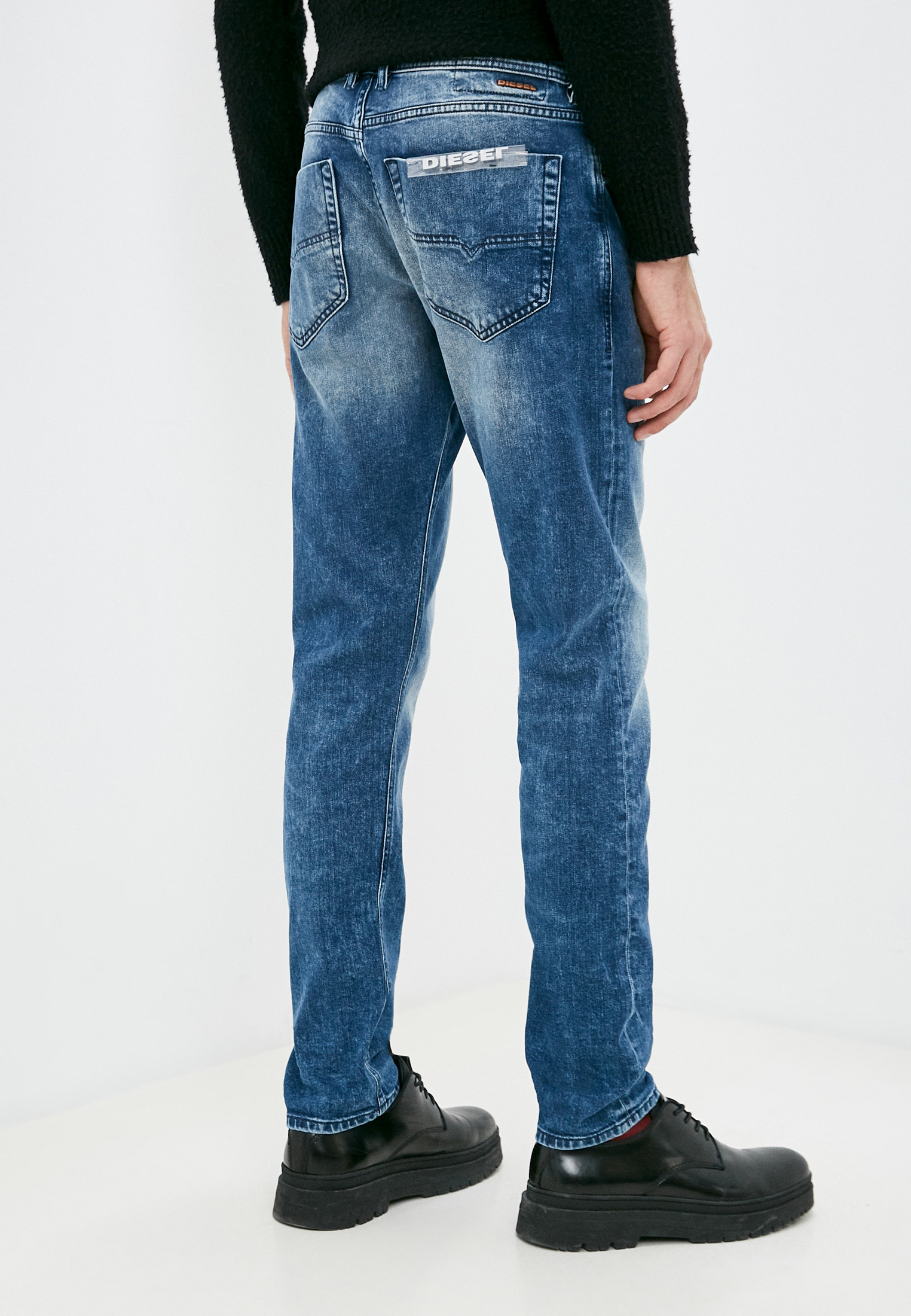 Мужские зауженные джинсы Diesel (Дизель) 00CKRI081AQ: изображение 3