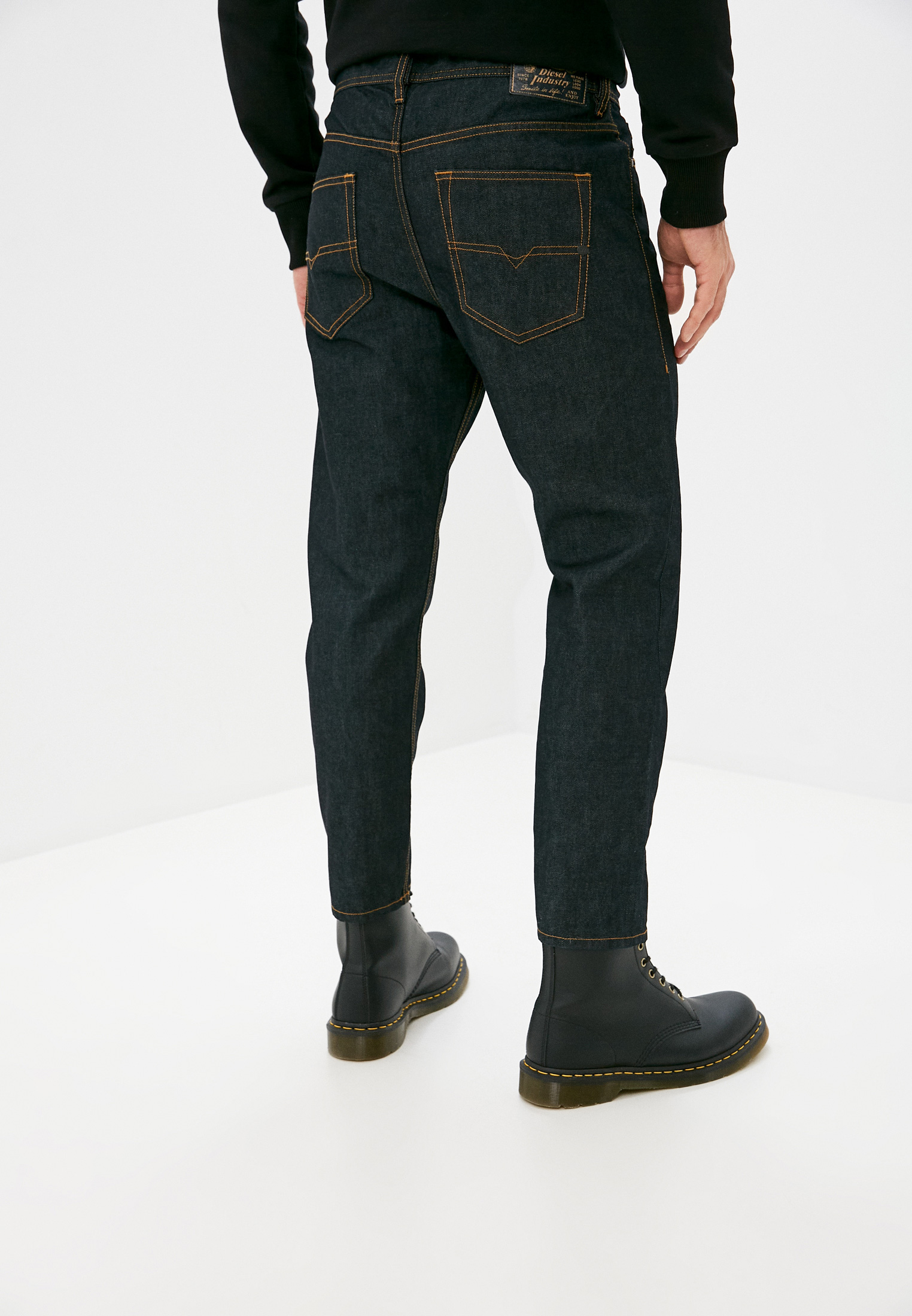 Мужские прямые джинсы Diesel (Дизель) 00SKLVR8E50: изображение 3