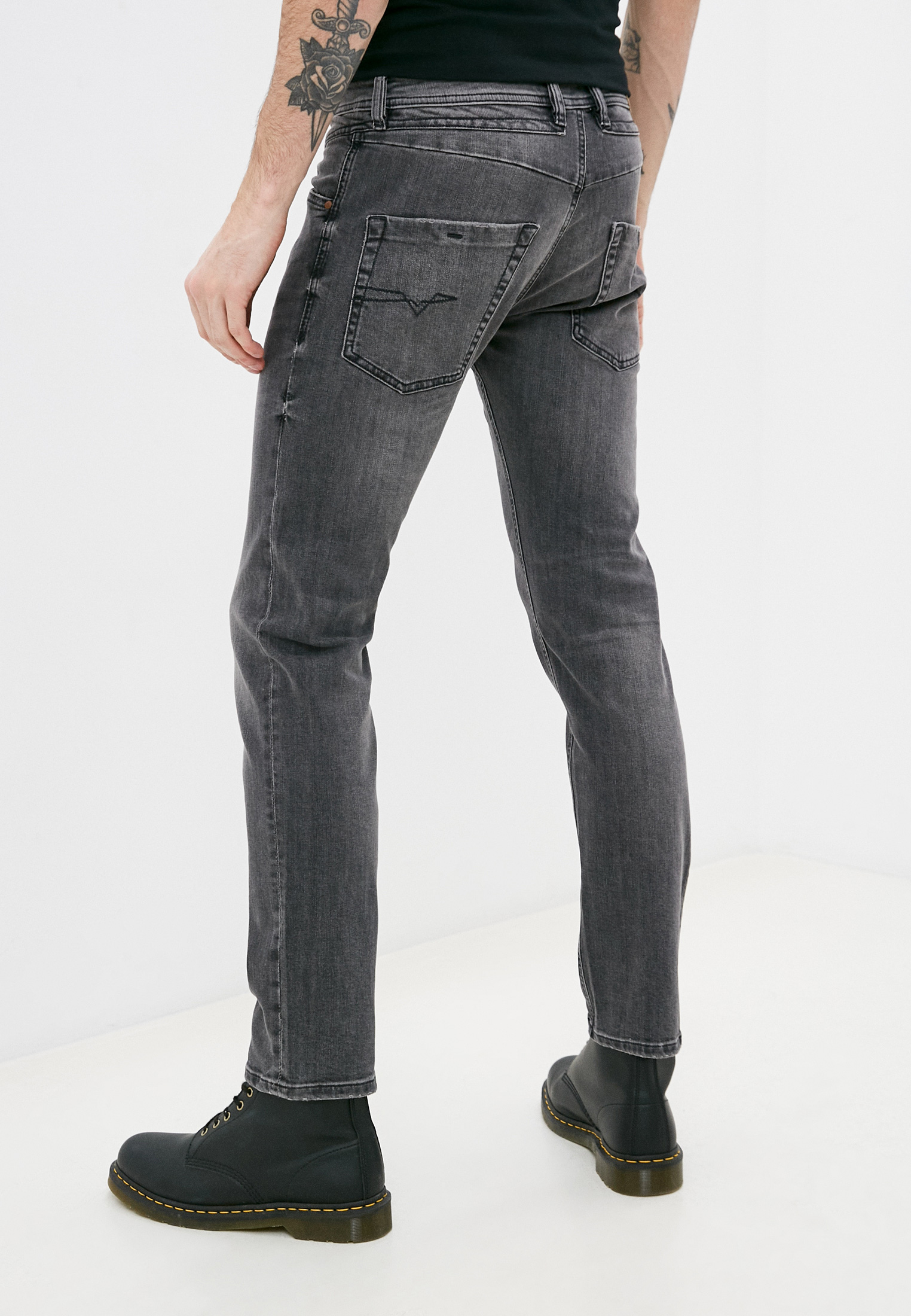 Мужские зауженные джинсы Diesel (Дизель) 00SWI1RB007: изображение 3