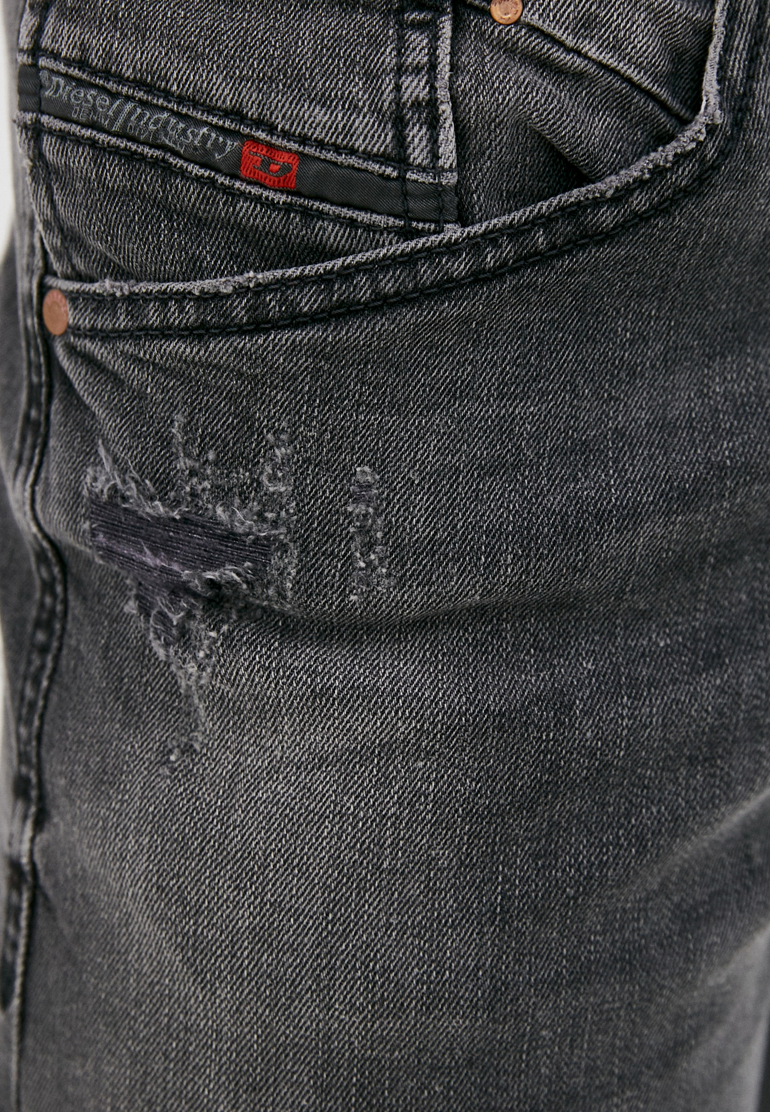Мужские зауженные джинсы Diesel (Дизель) 00SWI1RB007: изображение 4