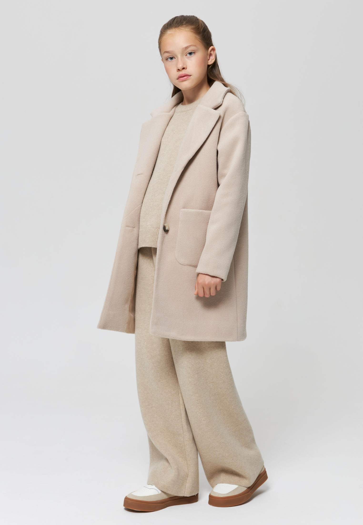 Пальто для девочек Aliciia Пальто Aliciia