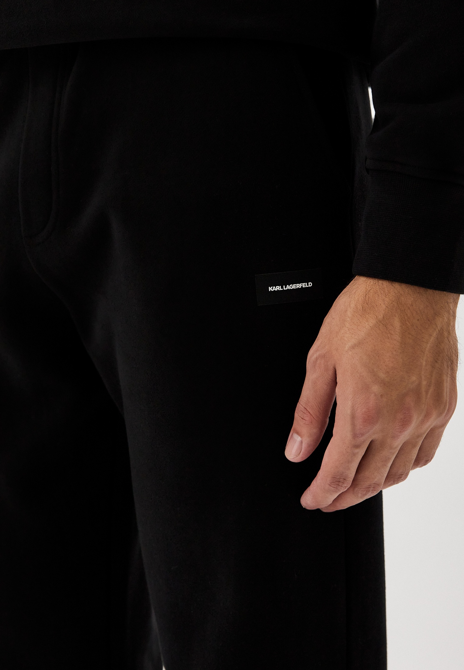 Мужские спортивные брюки Karl Lagerfeld (Карл Лагерфельд) 245M2112_999: изображение 4