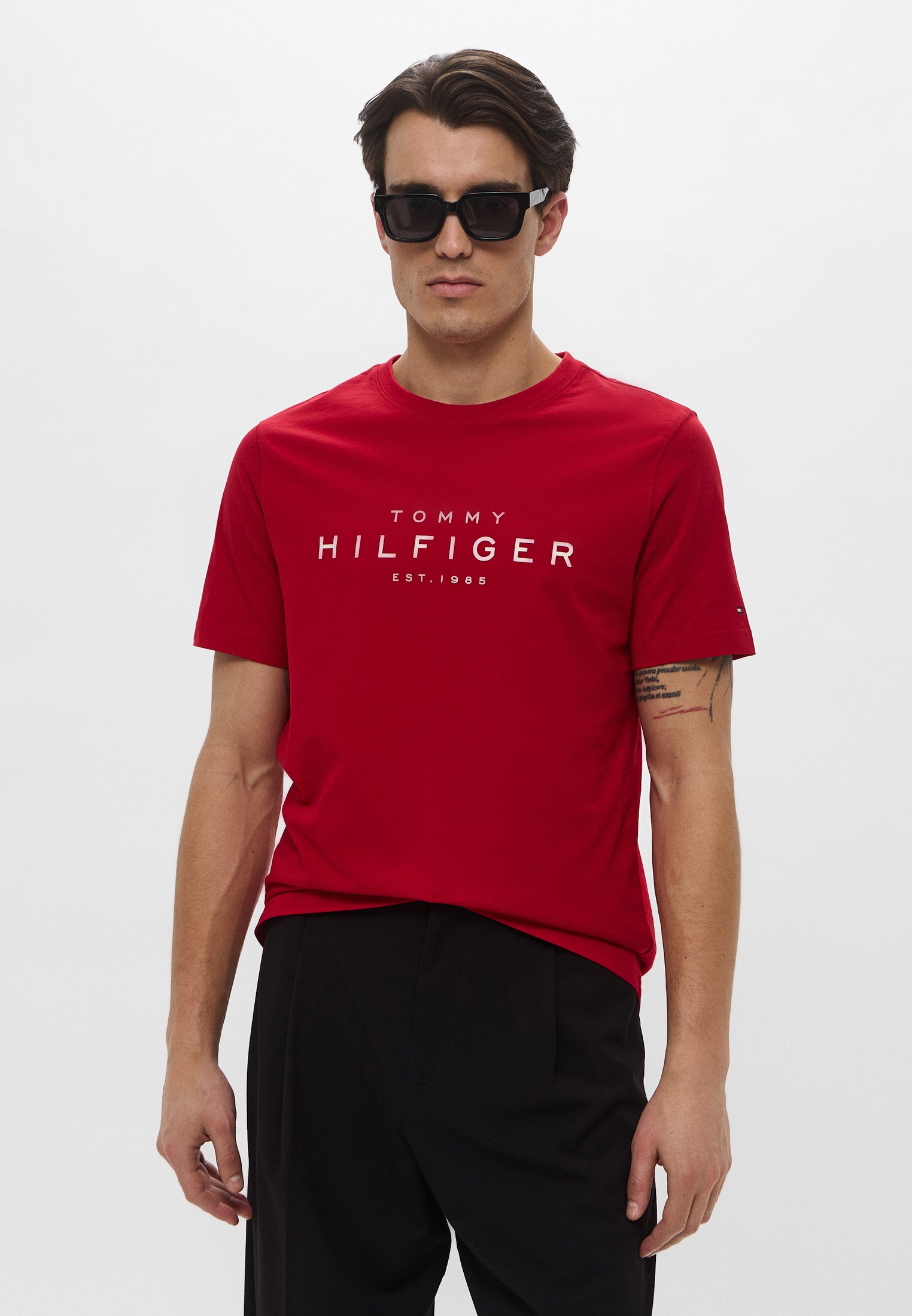 Футболка с коротким рукавом Tommy Hilfiger (Томми Хилфигер) MW0MW37448_XLD