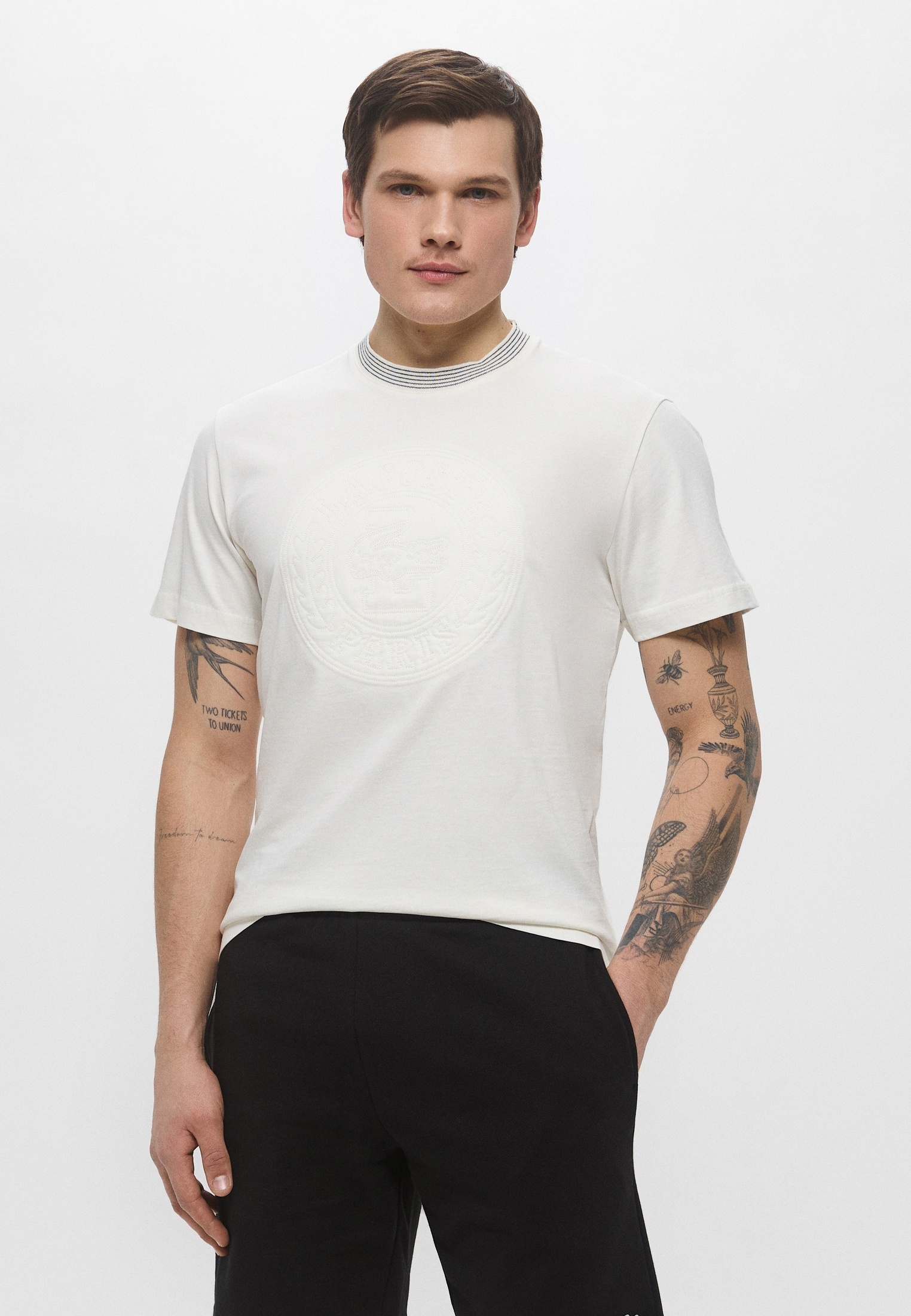 Футболка с коротким рукавом Lacoste (Лакост) TH0124ARS
